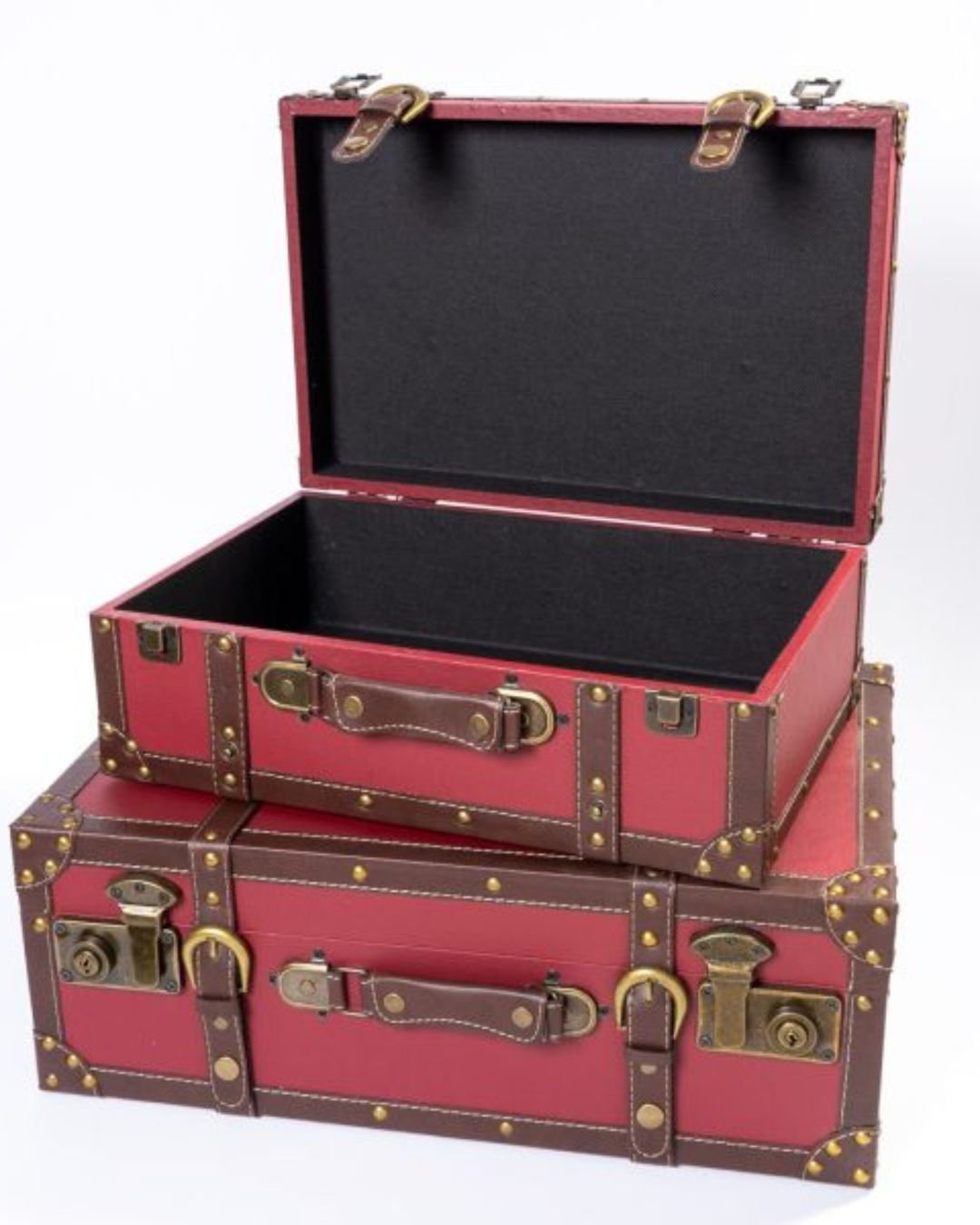 Set 3 Valize Decorative Vintage Roșii cu Detalii Retro – Eleganță Clasică pentru Casa Ta - imagine 6