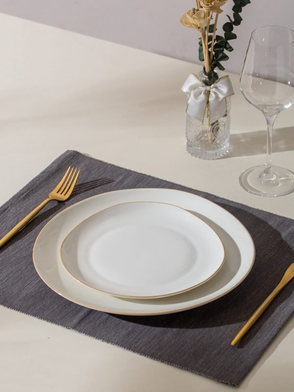 Arta în Farfurii: Serviciu de Masă cu Forme Organice și Tușe Aurii pentru 6 Persoane - imagine 2