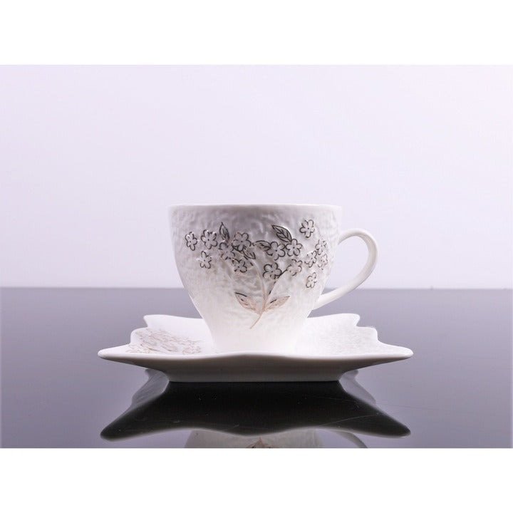 Fior de Delicatețe: Set de Cești Espresso în Tonuri Florale pentru Momente Rafinate